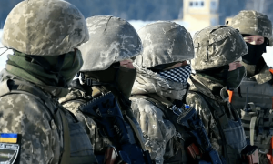 继续打还是和谈？普京突然现身指挥所，宣布重磅决定！