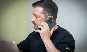 乌最新20点俄乌和平草案递交莫斯科，俄方拒绝：泽连斯基背着美国人弄自己的计划